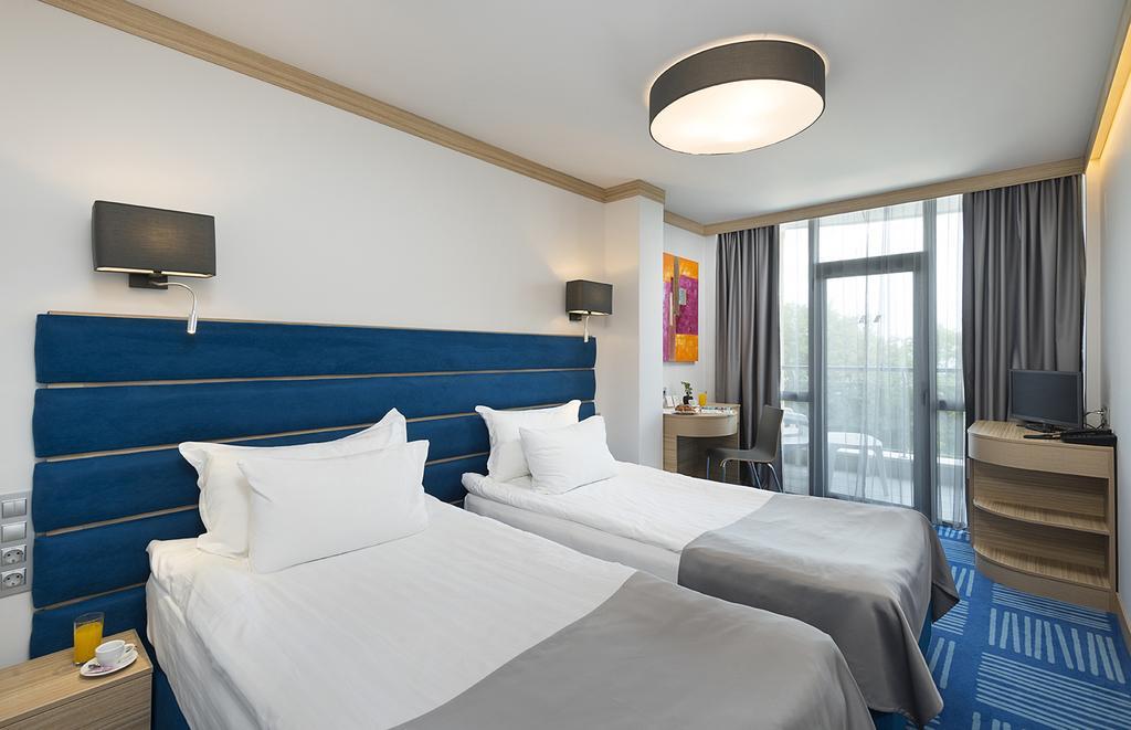 Hvd Viva Club Ultra All Inclusive - Private Beach & Free Parking Sables d'or Extérieur photo